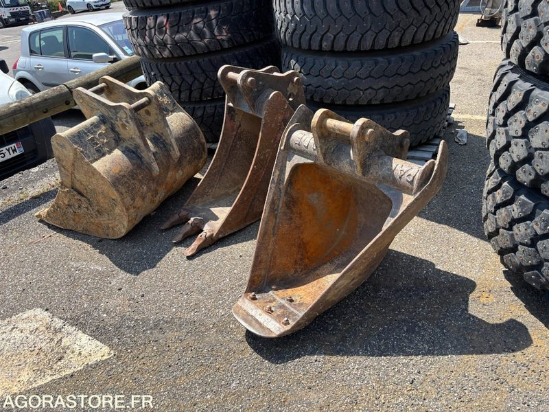 Retroescavadeira TRACTOPELLE KOMATSU WB93R MTP50-08 - 2008: foto 14 Retroescavadeira TRACTOPELLE KOMATSU WB93R MTP50-08 - 2008: foto 14