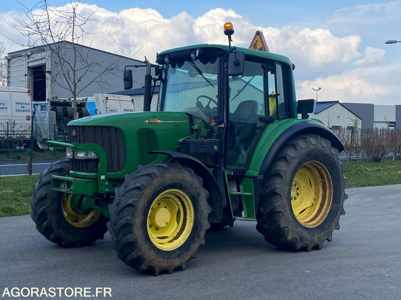 Tracteur John Deere 6120 - Trator: foto 2 Tracteur John Deere 6120 - Trator: foto 2