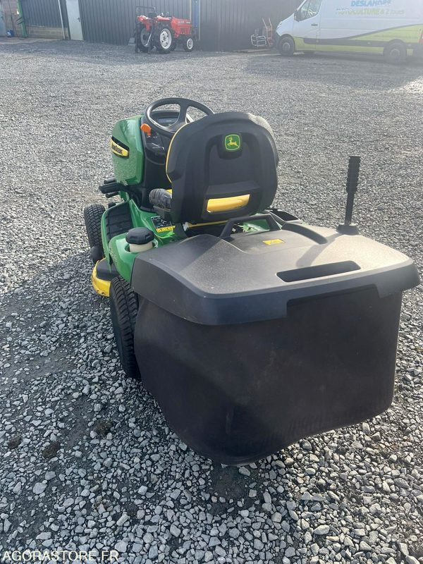 Tracteur tondeuse John deere x305r - Cortador de grama: foto 4 Tracteur tondeuse John deere x305r - Cortador de grama: foto 4