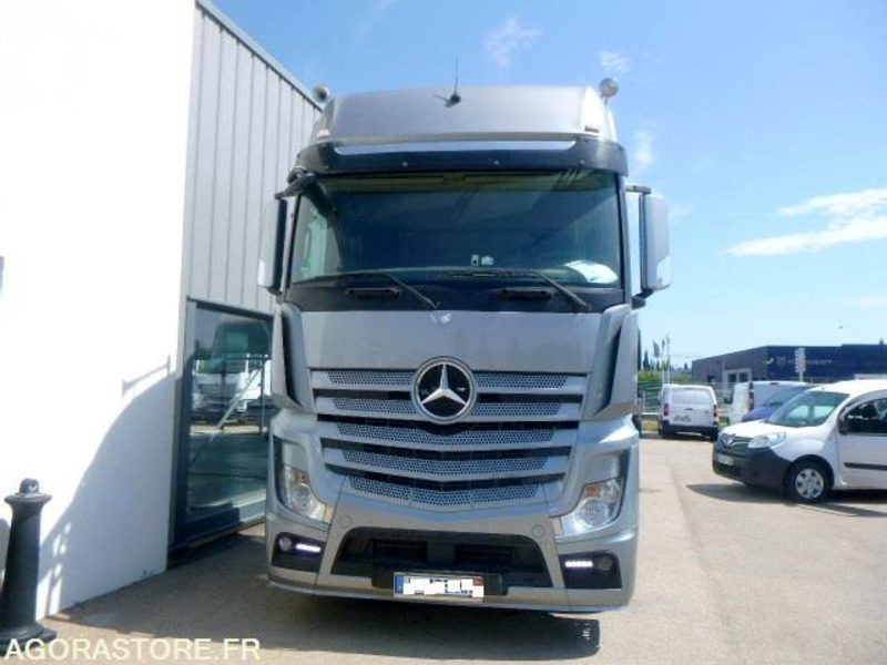 MERCEDES ACTROS 1845 GRANDE CABINE - 2012 - IMMATRICULATION SLOVENE - Tractor: foto 3 MERCEDES ACTROS 1845 GRANDE CABINE - 2012 - IMMATRICULATION SLOVENE - Tractor: foto 3