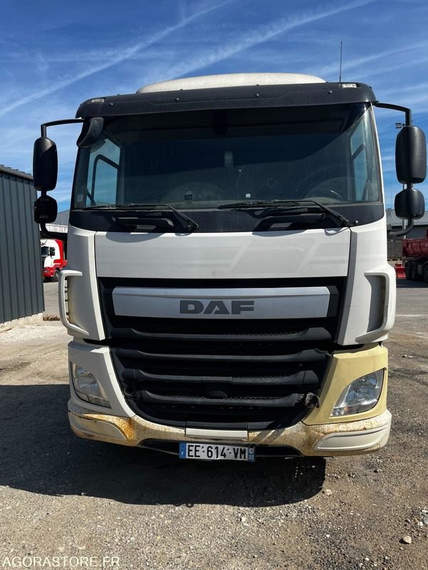 Tracteur DAF 4x2 CF - 2016 / 309955 KM - Tractor: foto 1 Tracteur DAF 4x2 CF - 2016 / 309955 KM - Tractor: foto 1