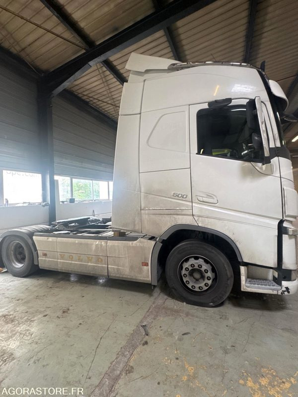 VOLVO FH 500 - 744 180 km - 2015 - Tractor: foto 2 VOLVO FH 500 - 744 180 km - 2015 - Tractor: foto 2