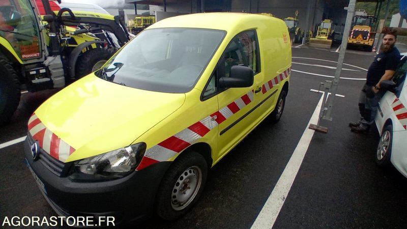 VOLKSWAGEN CADDY 4X4 2.0 TDI110 (FV0312) - Furgão compacto: foto 2 VOLKSWAGEN CADDY 4X4 2.0 TDI110 (FV0312) - Furgão compacto: foto 2