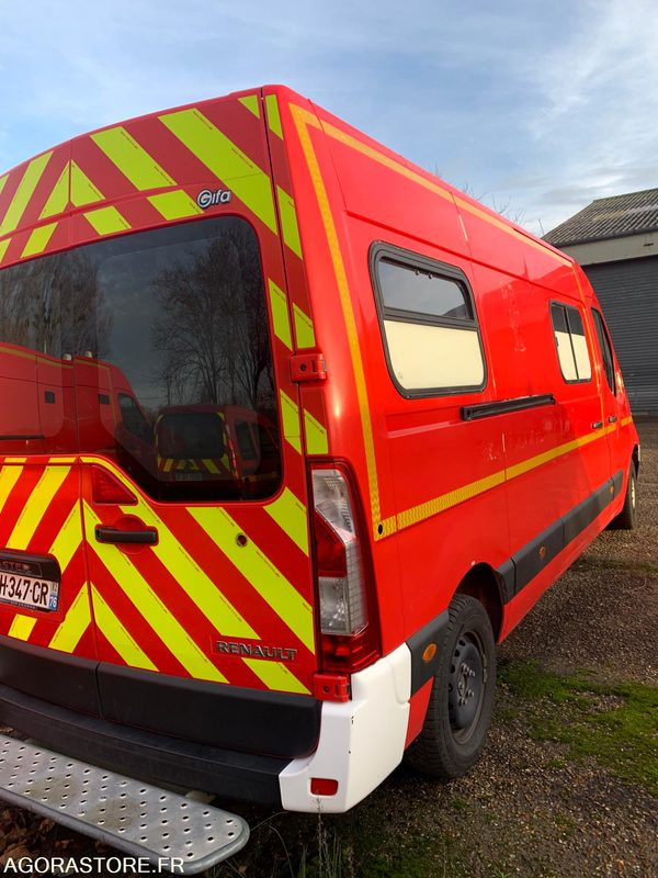 VSAV RENAULT MASTER3 CH347CR - Furgão: foto 3 VSAV RENAULT MASTER3 CH347CR - Furgão: foto 3