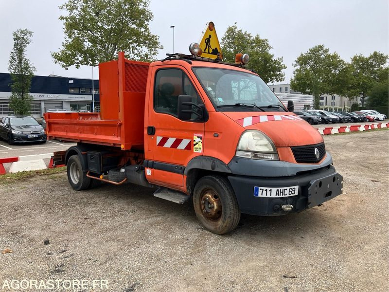 Renault Master - 2005 - 43161kms (P2001716) - Veículo comercial: foto 1 Renault Master - 2005 - 43161kms (P2001716) - Veículo comercial: foto 1