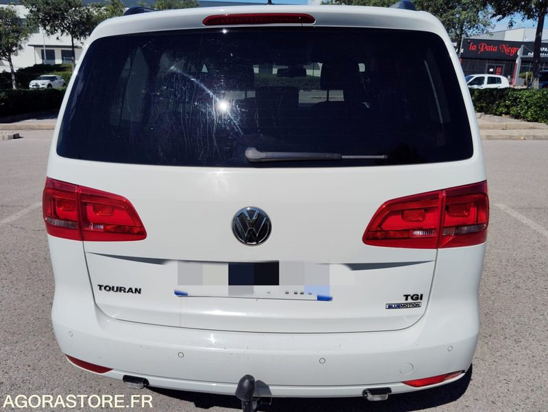 Volkswagen Touran TSI GNC 150CH BVA Essence GNC- 2015 - 90 000km - TRES BON ETAT - Automóvel: foto 3 Volkswagen Touran TSI GNC 150CH BVA Essence GNC- 2015 - 90 000km - TRES BON ETAT - Automóvel: foto 3