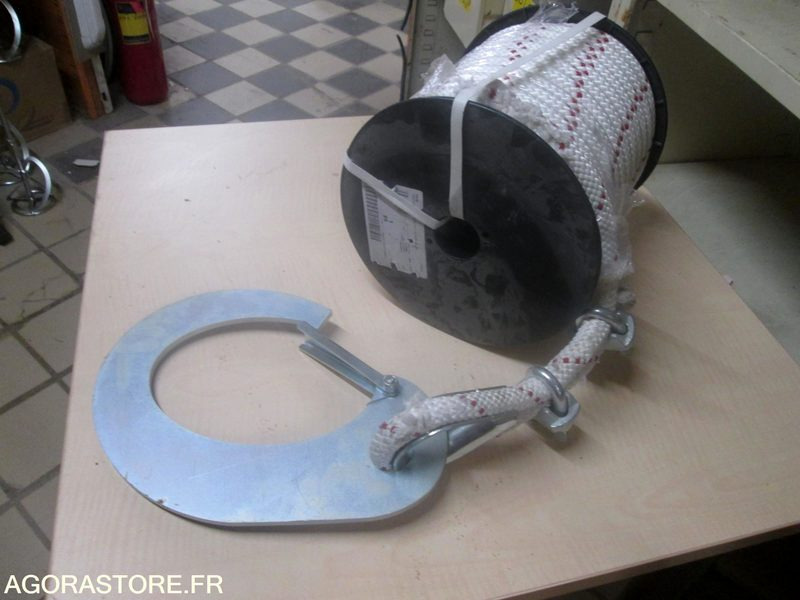 Corde a poulie pour levage crochet de sécurité - Equipamento de construção: foto 1 Corde a poulie pour levage crochet de sécurité - Equipamento de construção: foto 1