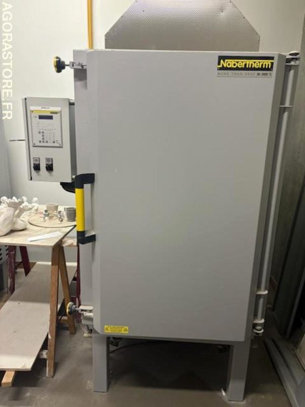 Four à gaz céramique Nabertherm NB 440 - Ferramenta/ Equipamento: foto 3 Four à gaz céramique Nabertherm NB 440 - Ferramenta/ Equipamento: foto 3