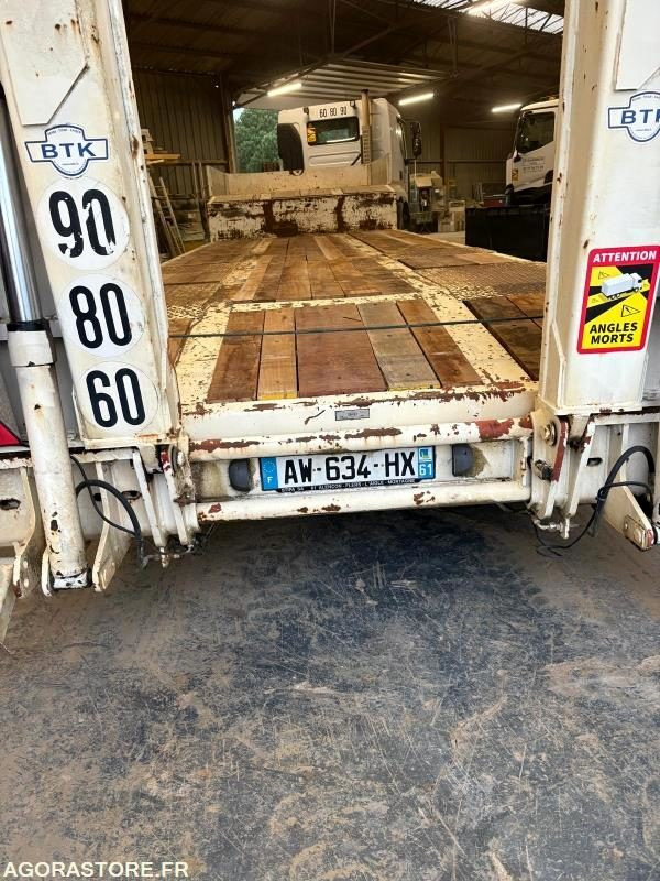 Porte engins ROBUSTE KAISER - 2010 - plancher neuf - Reboque baixa: foto 3 Porte engins ROBUSTE KAISER - 2010 - plancher neuf - Reboque baixa: foto 3