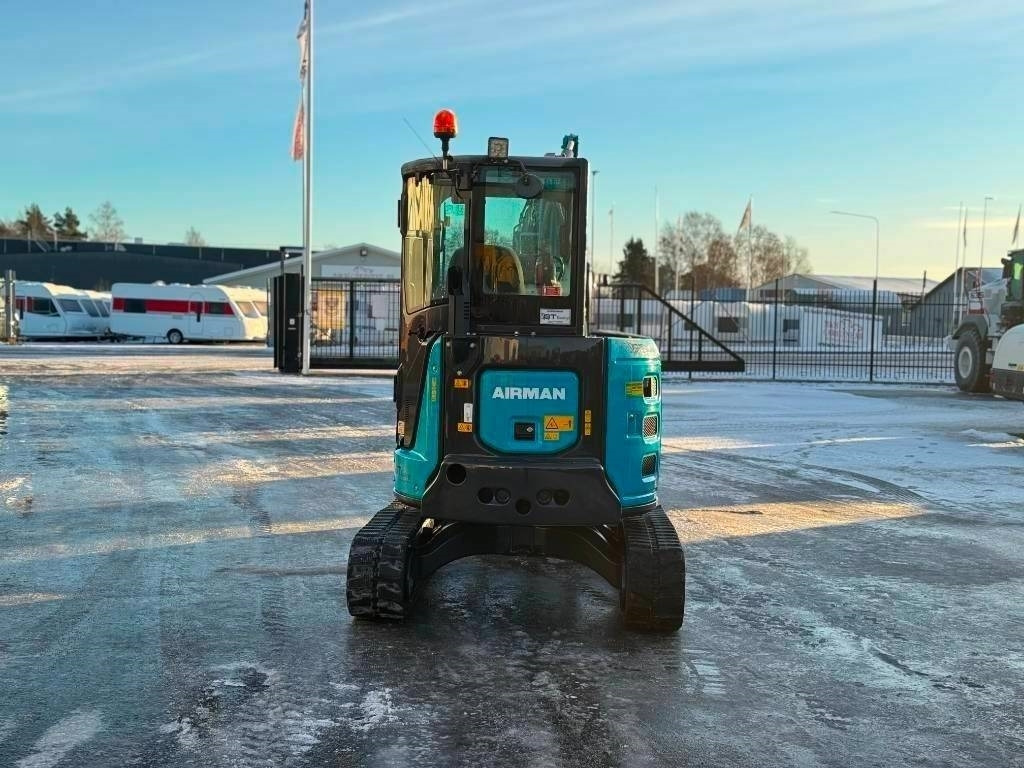 Airman AX 38 U-6 A  - Mini escavadeira: foto 5 Airman AX 38 U-6 A  - Mini escavadeira: foto 5