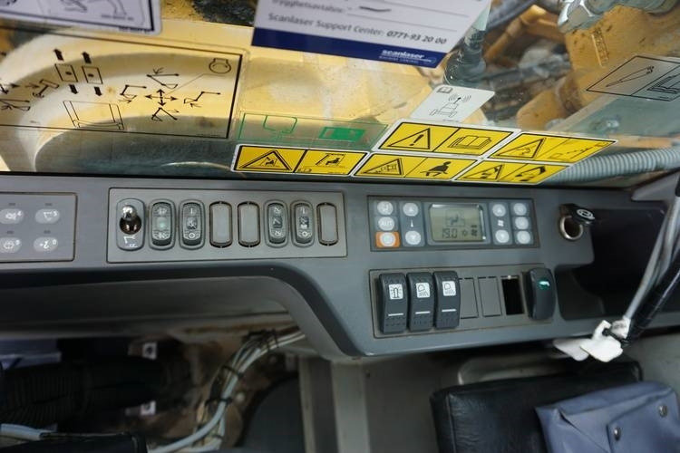 Escavadora de rastos CAT 329 EL: foto 20