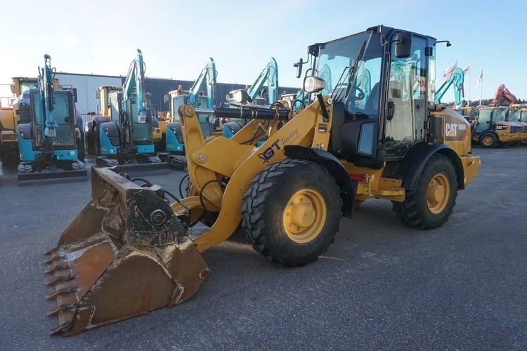 Pá carregadora de rodas CAT 906 M: foto 1