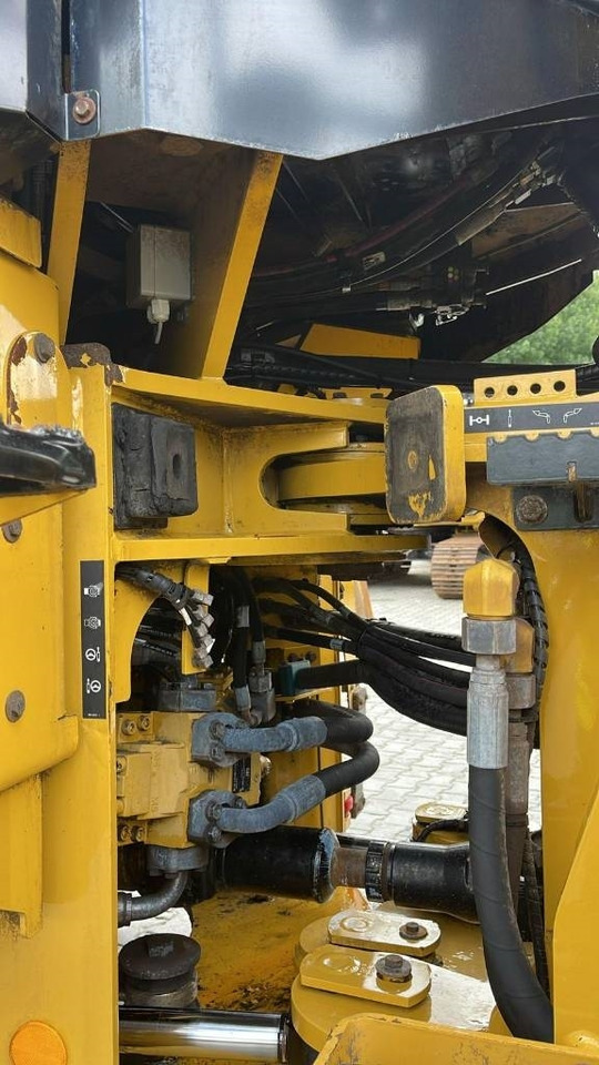 CAT 938M - Pá carregadora de rodas: foto 4 CAT 938M - Pá carregadora de rodas: foto 4