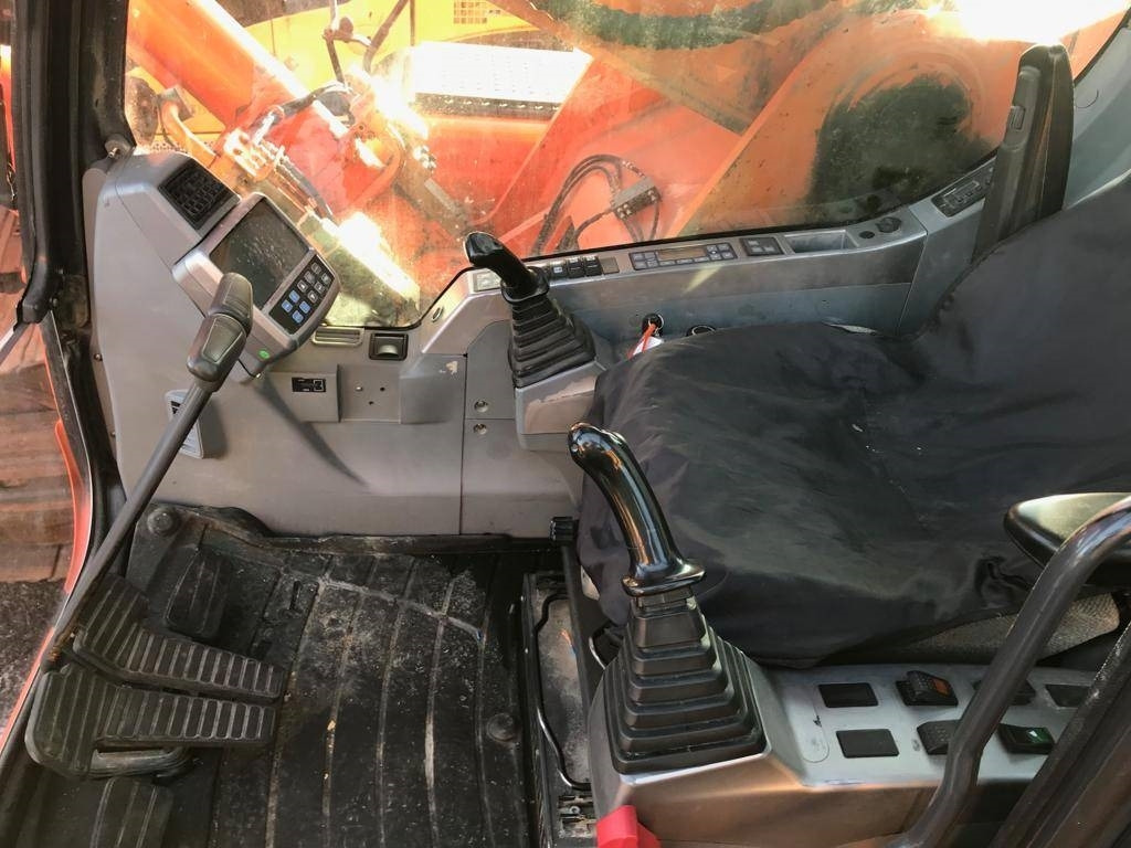 Escavadora de rastos Doosan DX480LC: foto 9