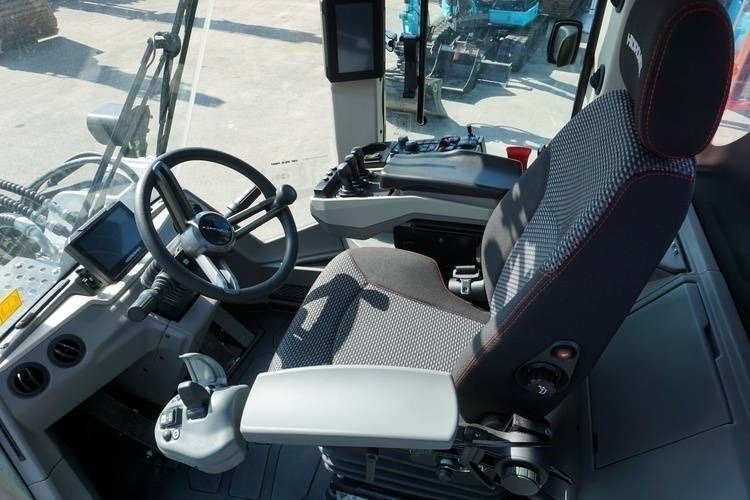 Hidromek HMK 635 WL-5 - Pá carregadora de rodas: foto 5 Hidromek HMK 635 WL-5 - Pá carregadora de rodas: foto 5