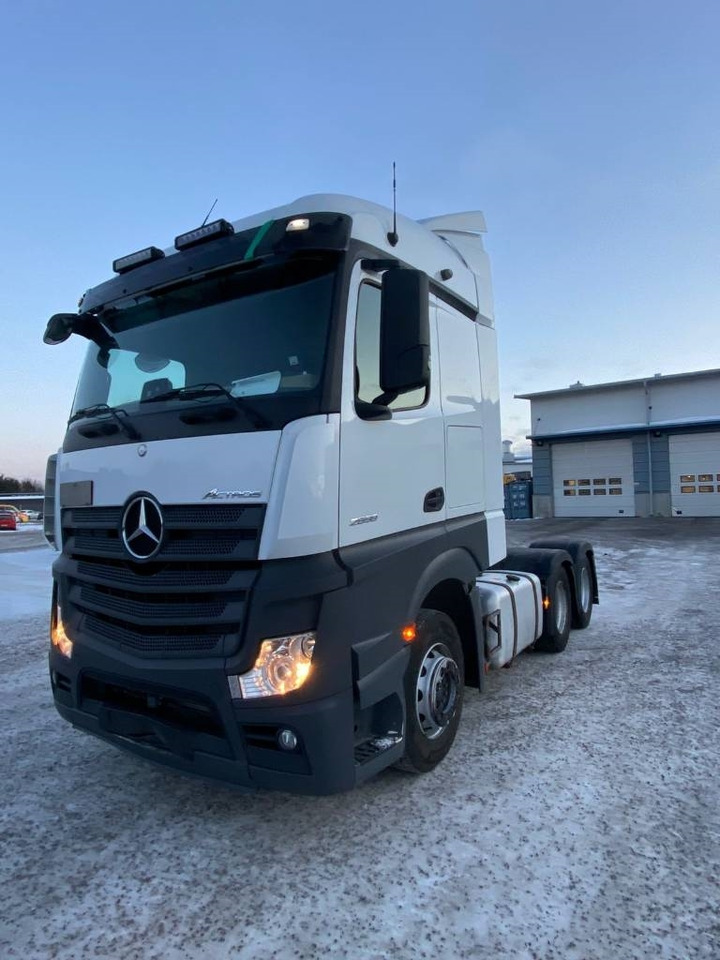 Mercedes-Benz Actros 2658 - Tractor: foto 2 Mercedes-Benz Actros 2658 - Tractor: foto 2