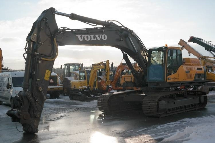 Volvo EC 380 D L - Escavadora de rastos: foto 1 Volvo EC 380 D L - Escavadora de rastos: foto 1