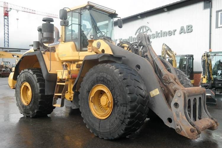Volvo L220 G - Pá carregadora de rodas: foto 1 Volvo L220 G - Pá carregadora de rodas: foto 1