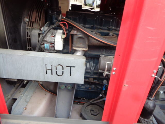 Atlas Copco QAS 20 KVA - Gerador elétrico: foto 4 Atlas Copco QAS 20 KVA - Gerador elétrico: foto 4