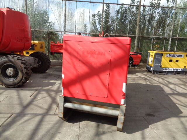 Diversen 30 KVA Genelec 30 KVA - Gerador elétrico: foto 2 Diversen 30 KVA Genelec 30 KVA - Gerador elétrico: foto 2