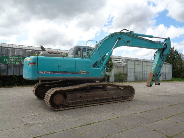 Kobelco SK250NLC - Escavadora de rastos: foto 3 Kobelco SK250NLC - Escavadora de rastos: foto 3
