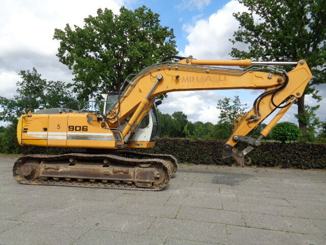Liebherr R906LC - Escavadora de rastos: foto 1 Liebherr R906LC - Escavadora de rastos: foto 1