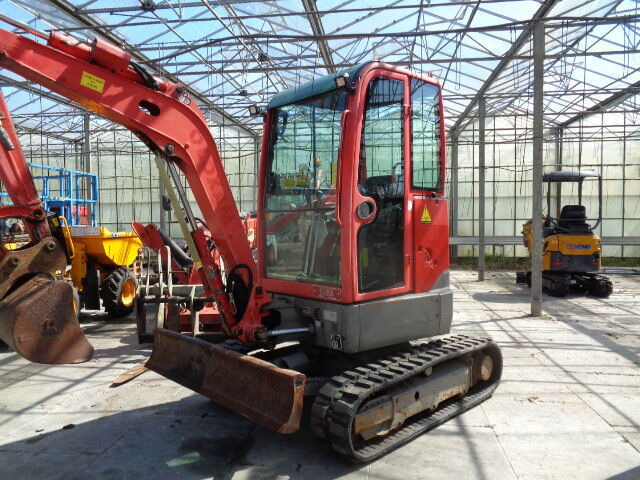 Mini escavadeira Volvo ECR25D: foto 9