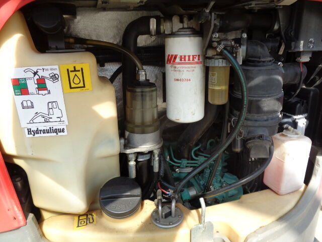 Mini escavadeira Volvo ECR25D: foto 16