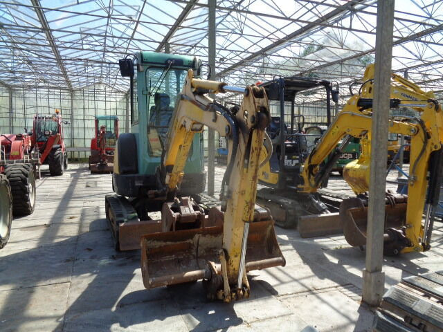 Yanmar VIO25-4 - Mini escavadeira: foto 3 Yanmar VIO25-4 - Mini escavadeira: foto 3
