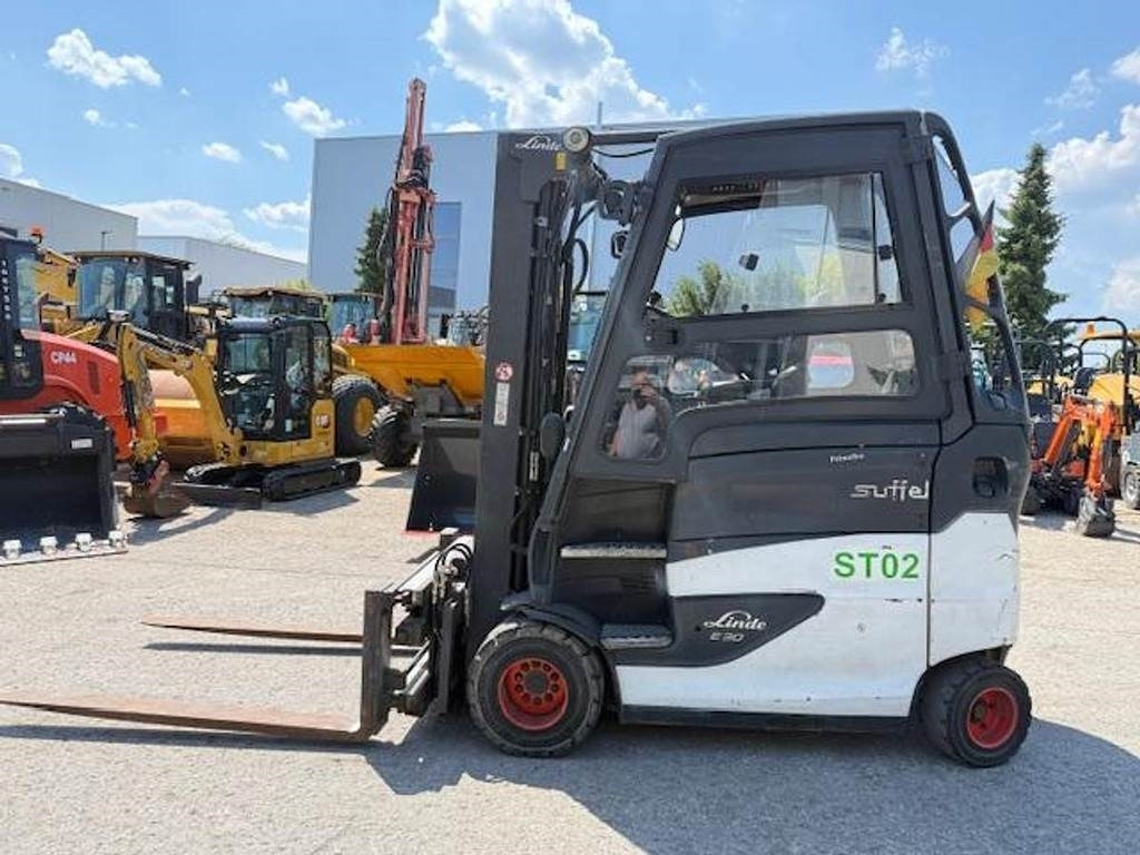 Linde E30 HL – 01/600 - Empilhadeira elétrica: foto 5 Linde E30 HL – 01/600 - Empilhadeira elétrica: foto 5
