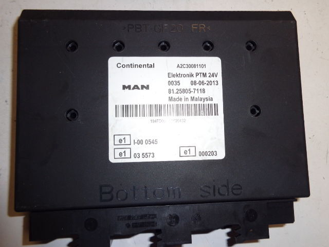 Bosch ECU complete set with PTM and ignition with key - Centralina electrónica por Camião: foto 4 Bosch ECU complete set with PTM and ignition with key - Centralina electrónica por Camião: foto 4