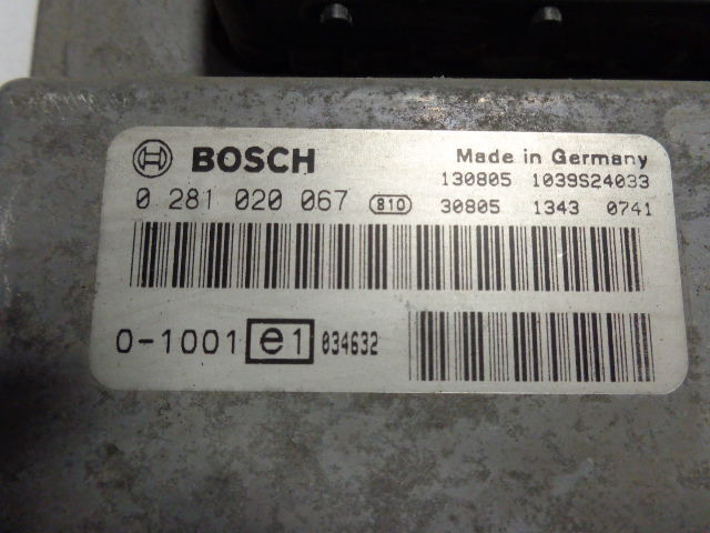 Bosch ECU complete set with PTM and ignition with key - Centralina electrónica por Camião: foto 3 Bosch ECU complete set with PTM and ignition with key - Centralina electrónica por Camião: foto 3