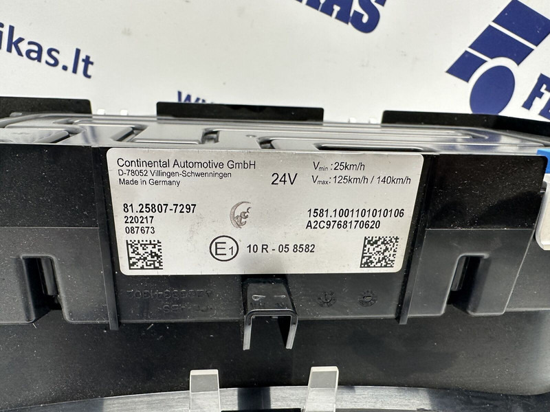 Continental TGX - Painel de instrumentos por Camião: foto 3 Continental TGX - Painel de instrumentos por Camião: foto 3