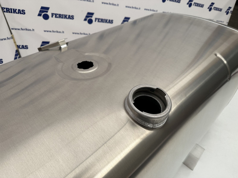 DAF New aluminum fuel tank 525L - Tanque de combustível por Camião: foto 4 DAF New aluminum fuel tank 525L - Tanque de combustível por Camião: foto 4