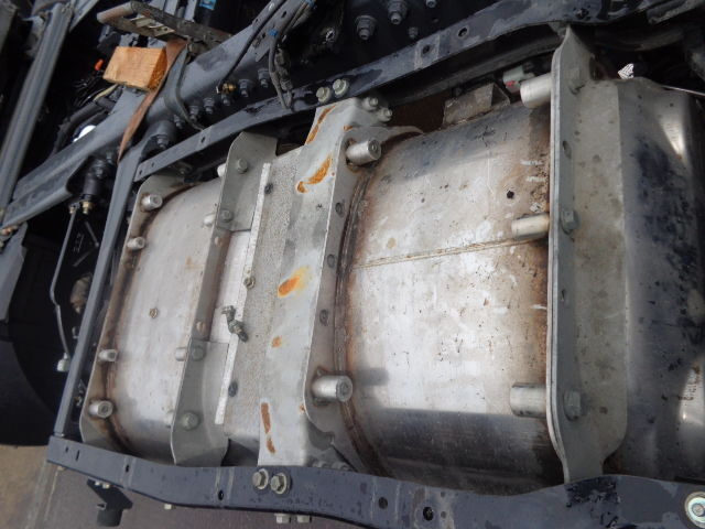 DAF XF 106 - Conversor catalítico por Camião: foto 5 DAF XF 106 - Conversor catalítico por Camião: foto 5