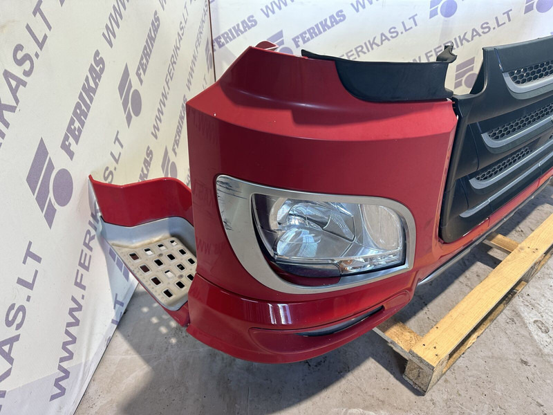 DAF complete front bumper - Para-choque por Camião: foto 4 DAF complete front bumper - Para-choque por Camião: foto 4