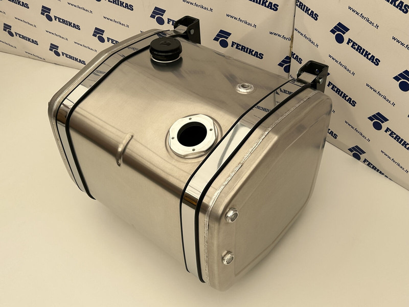 Hydraulic aluminum oil tank 250L - Tanque hidráulico por Camião: foto 3 Hydraulic aluminum oil tank 250L - Tanque hidráulico por Camião: foto 3