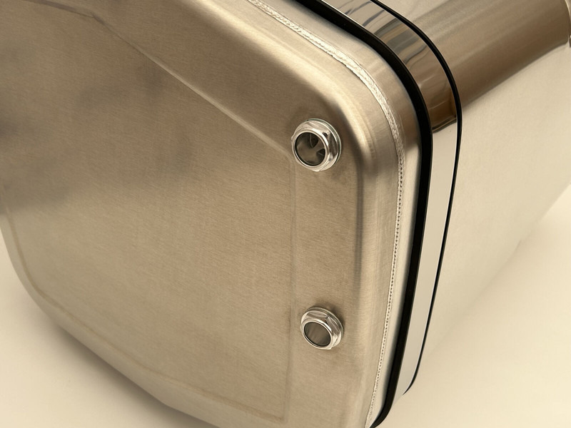 Hydraulic aluminum oil tank 300L - Tanque hidráulico por Camião: foto 4 Hydraulic aluminum oil tank 300L - Tanque hidráulico por Camião: foto 4