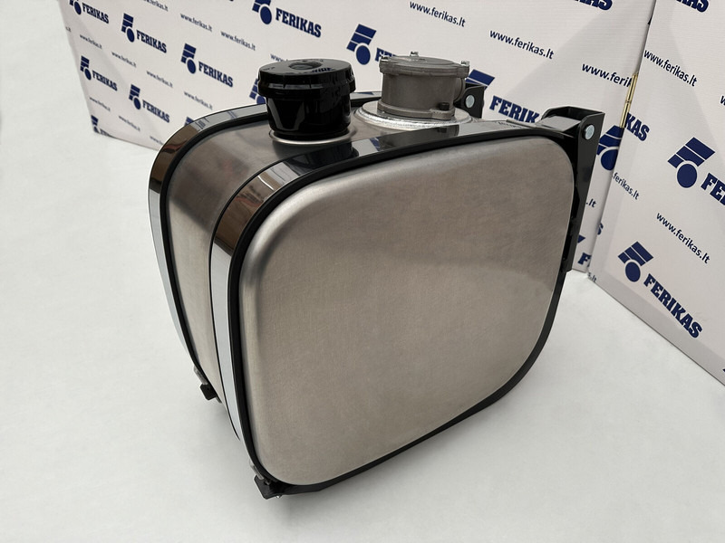 Hydraulic oil aluminum tank 65L - Tanque hidráulico por Camião: foto 2 Hydraulic oil aluminum tank 65L - Tanque hidráulico por Camião: foto 2