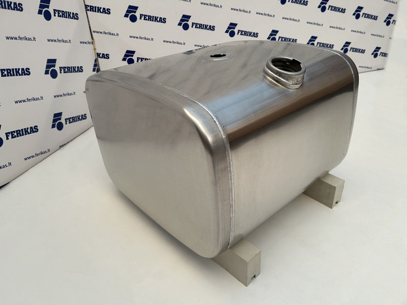 Iveco New aluminum fuel tank 200L - Tanque de combustível por Camião: foto 2 Iveco New aluminum fuel tank 200L - Tanque de combustível por Camião: foto 2