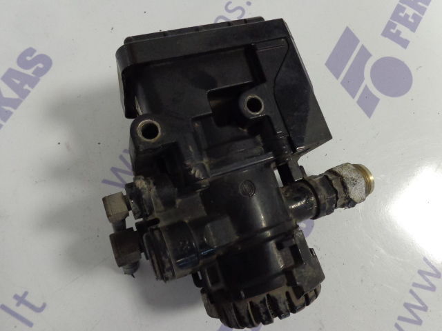 MAN pressure regulating valve - Peças de freio por Camião: foto 4 MAN pressure regulating valve - Peças de freio por Camião: foto 4