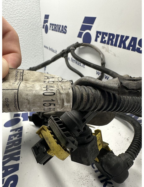Mercedes-Benz Actros MP4 - Cables/ Wire harness por Camião: foto 3 Mercedes-Benz Actros MP4 - Cables/ Wire harness por Camião: foto 3