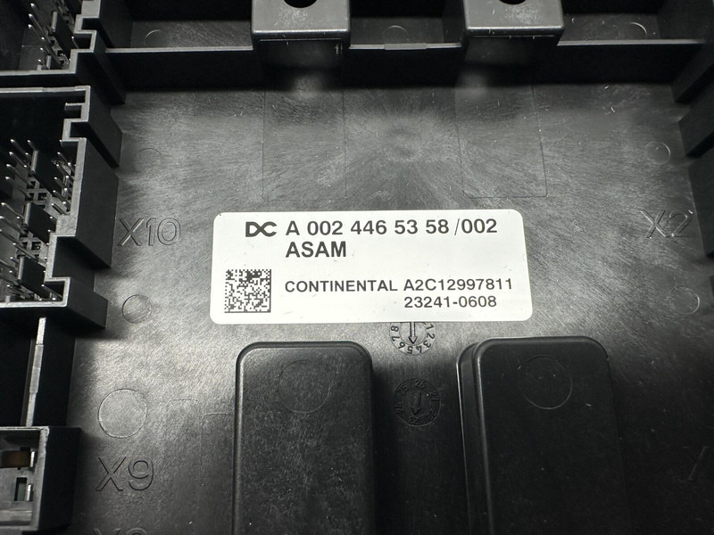 Mercedes-Benz Brand New ASAM fuse box - Sistema elétrico por Camião: foto 3 Mercedes-Benz Brand New ASAM fuse box - Sistema elétrico por Camião: foto 3