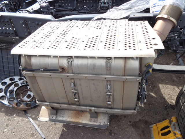 Mercedes-Benz MP4 EURO 6 exhaust gas catalyst - Conversor catalítico por Camião: foto 5 Mercedes-Benz MP4 EURO 6 exhaust gas catalyst - Conversor catalítico por Camião: foto 5