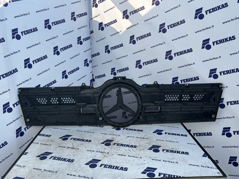 Mercedes-Benz bonnet grill - Capô por Camião: foto 4 Mercedes-Benz bonnet grill - Capô por Camião: foto 4