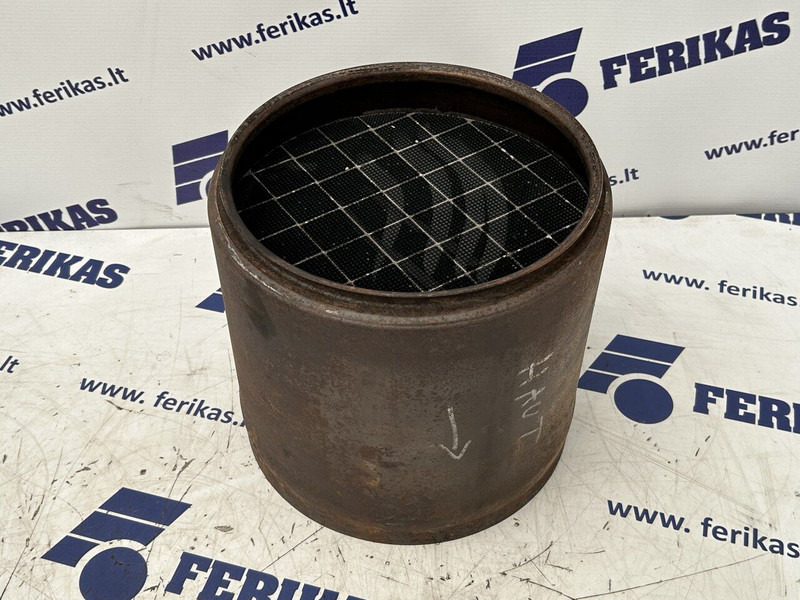 Mercedes-Benz exhaust catalyst filter - Conversor catalítico por Camião: foto 1 Mercedes-Benz exhaust catalyst filter - Conversor catalítico por Camião: foto 1