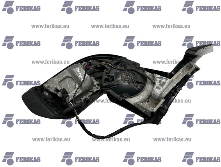 Mercedes-Benz rear view camera, left side - Espelho retrovisor por Camião: foto 2 Mercedes-Benz rear view camera, left side - Espelho retrovisor por Camião: foto 2