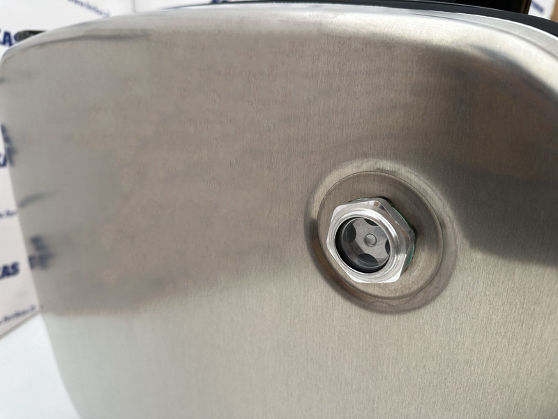 Onbekend - Tanque hidráulico por Camião: foto 5 Onbekend - Tanque hidráulico por Camião: foto 5