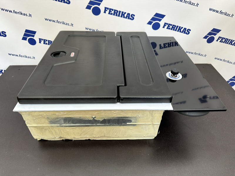 Renault T - Cabine e interior por Camião: foto 5 Renault T - Cabine e interior por Camião: foto 5