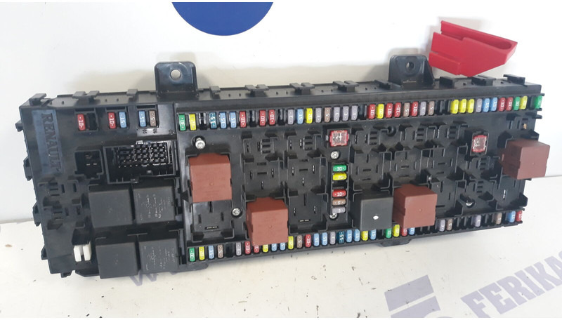 Renault T fuse box - Sistema elétrico por Camião: foto 4 Renault T fuse box - Sistema elétrico por Camião: foto 4